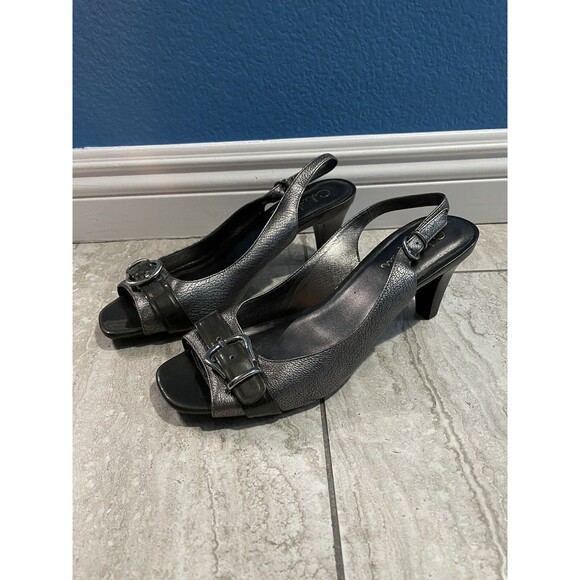 COLE HAAN Air Pewter Slingback Open Toe Buckle Sandals Heels D36499 Size 8.5 B - Picture 2 of 12